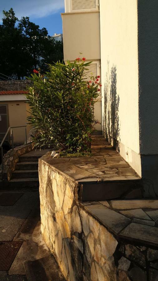 D&M Apartman 1 Selce Exterior foto